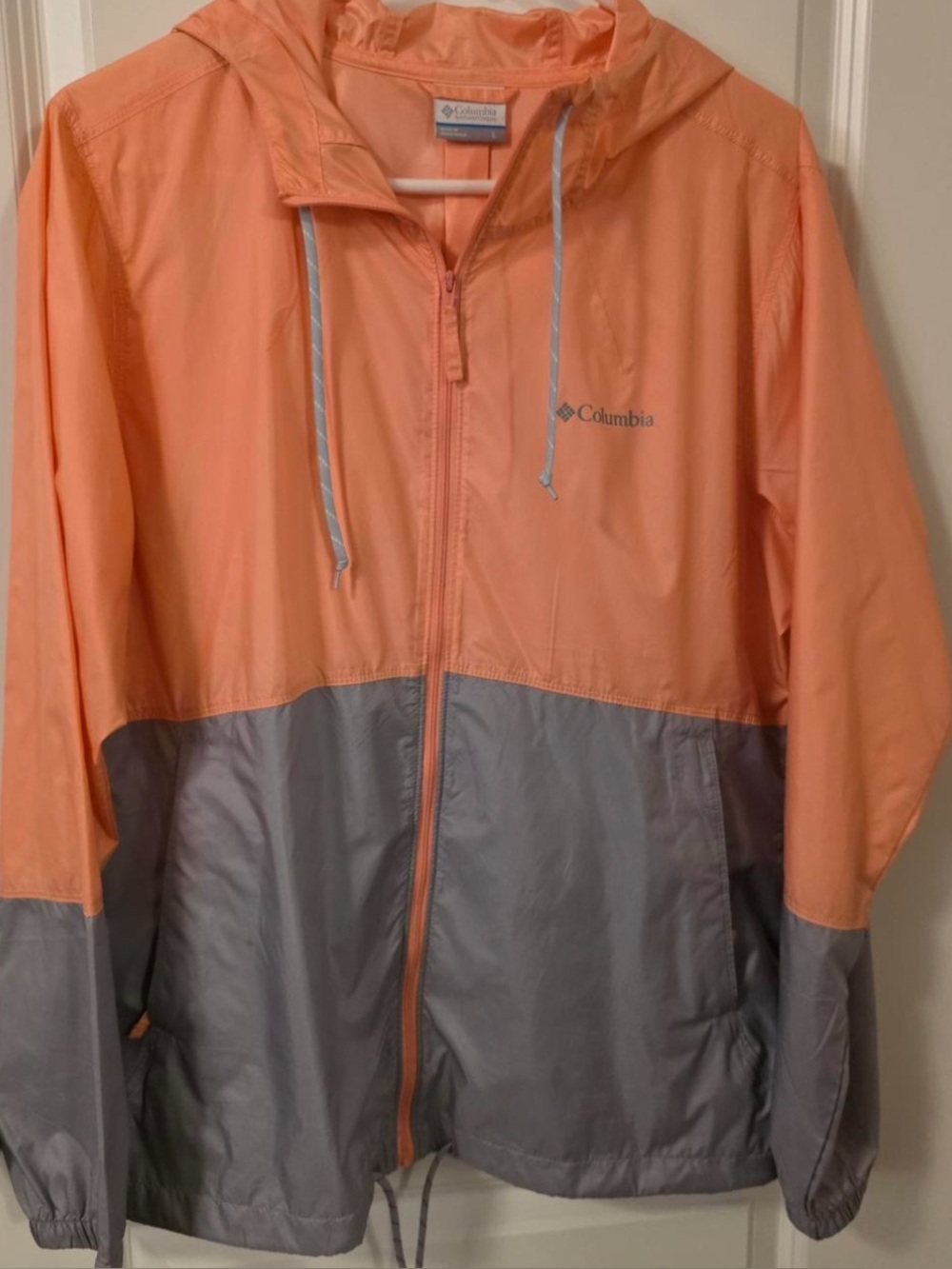 Columbia Peach and Gray Packable Windbreaker Jacket